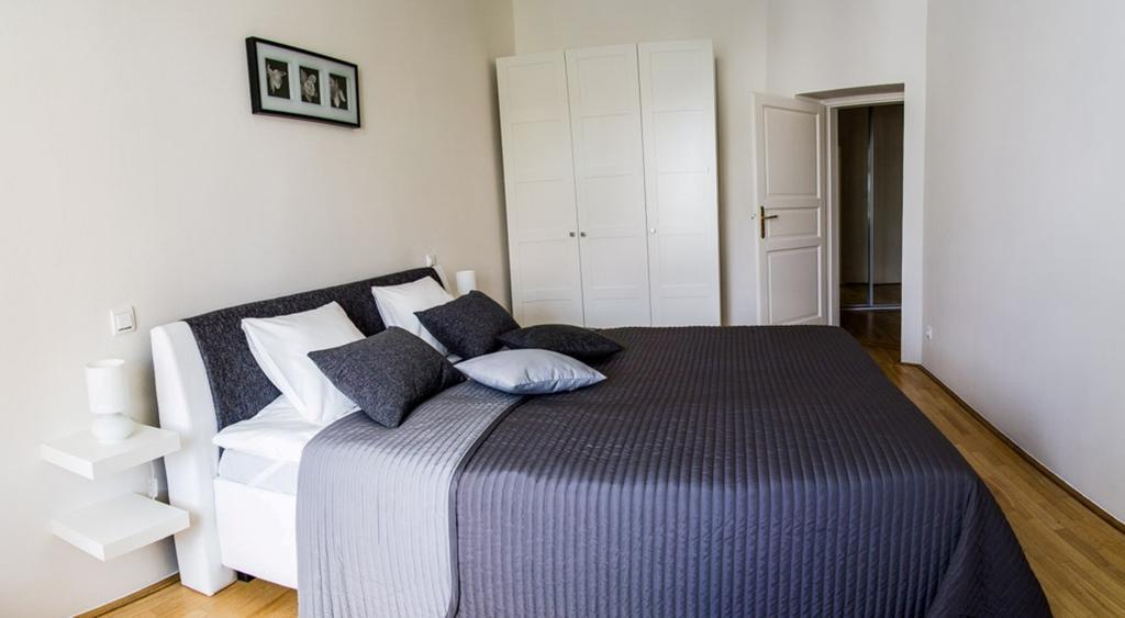 Modern Riegrovy Sady Apartmán Praha
